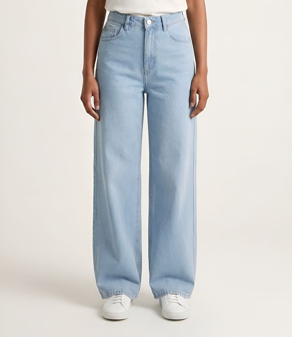 SKY-BLUE WIDE LEG JEANS