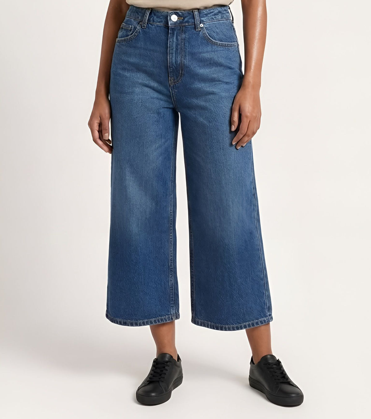 Wide-Leg Denim Shorts — Indigo Wash